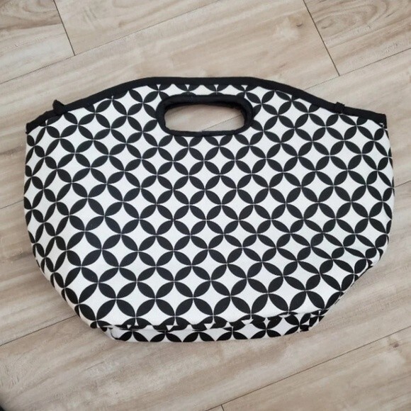 NEW Black & White Insulated Lunch Tote - Picture 1 of 9